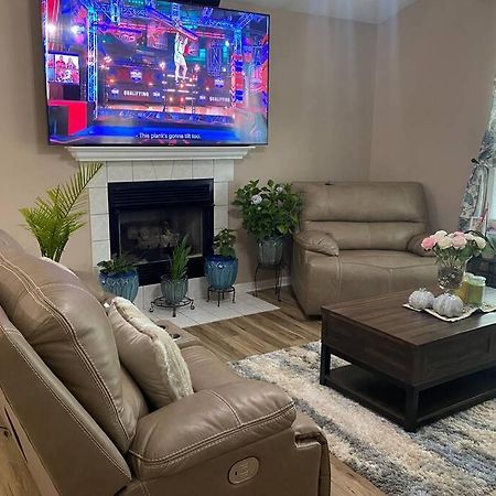 Smart Entire Loft, 3 Bedroom 2 Bath, With 3 Tv 컬럼비아 외부 사진