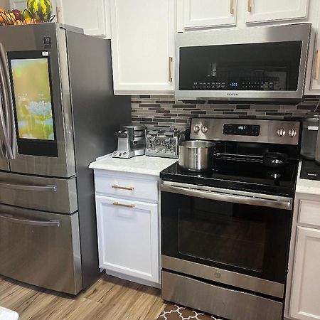 Smart Entire Loft, 3 Bedroom 2 Bath, With 3 Tv 컬럼비아 외부 사진